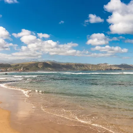 Home2book Chic Attic City&beach Views Palmas Apartamento *