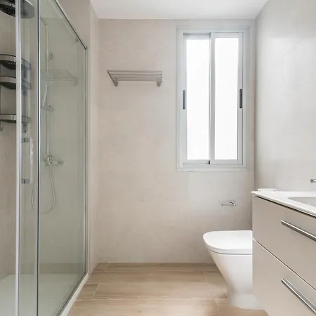 Home2book Chic Attic City&beach Views Palmas Apartamento *